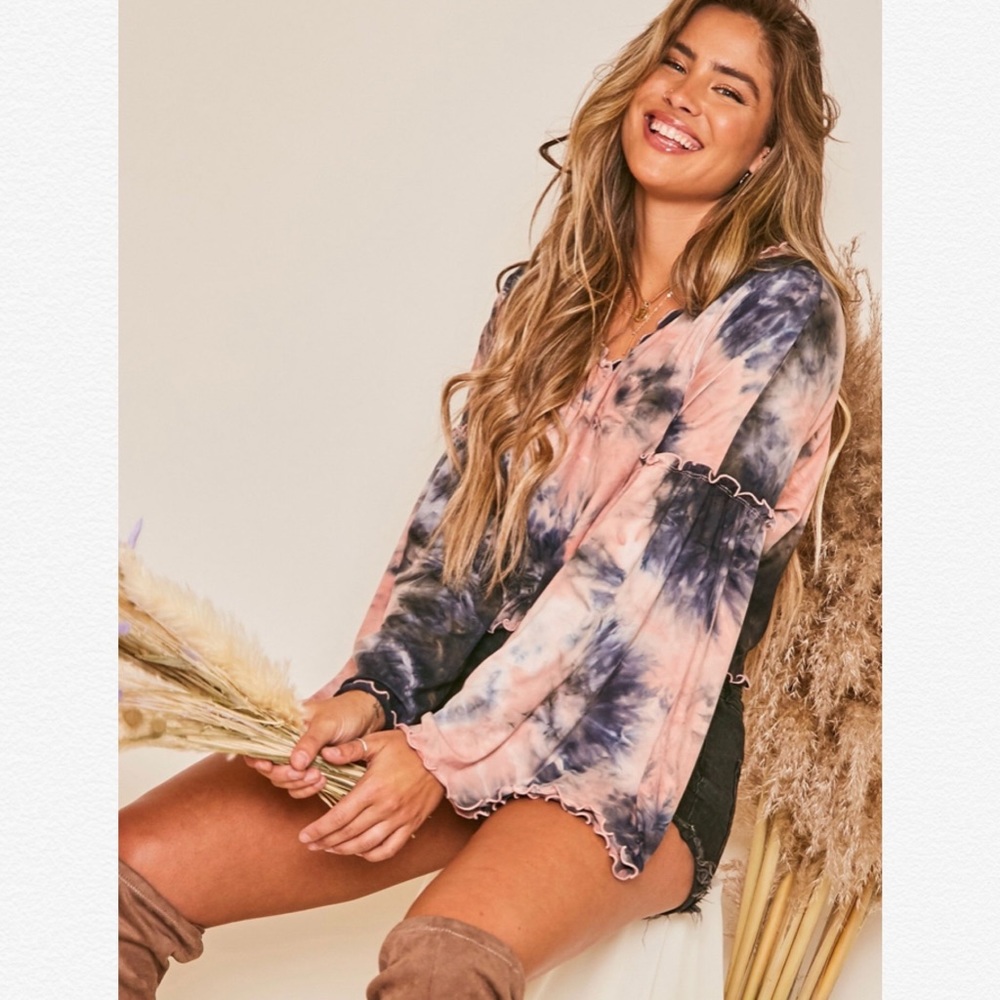 Peach Love:  The Kiania Top